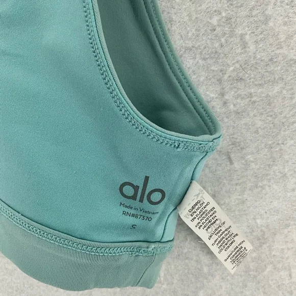 NWOT ALO Yoga ambient logo bra Blue Quartz Size Small‎